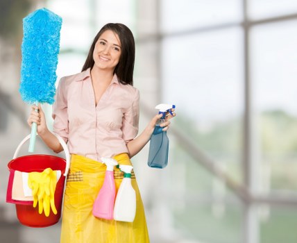 Trusted Bayswater cleaner working in a local townhouse or apartment