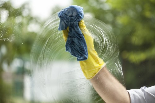 End of tenancy cleaning in a Bayswater flat